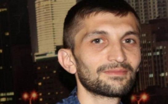 Polad Aslanov həbsxanada müalicə edilmədiyini deyir