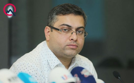 Həkim səhiyyə qurumlarından narazılıq edir