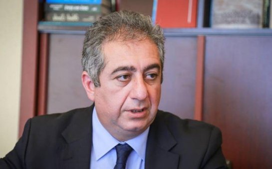 Qubad İbadoğlu: “Jurnalistlərin binasına nə qədər vəsait xərclənib?”