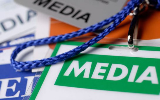 Media reyestrinə daxil edilən jurnalistlərə vahid vəsiqə veriləcək