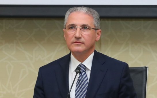 Nazir fotosu yayılan direktoru işdən çıxardı