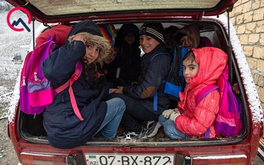 Təhsilin Diqo səviyyəsi... - Uşaq durub neyləsin?