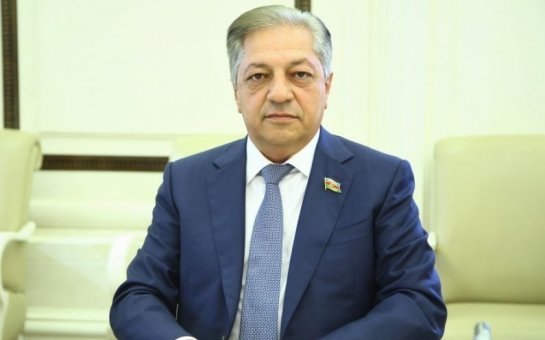 Məhkəmə Cavanşir Feyziyevə qarşı iddianı araşdırmaqdan imtina etdi