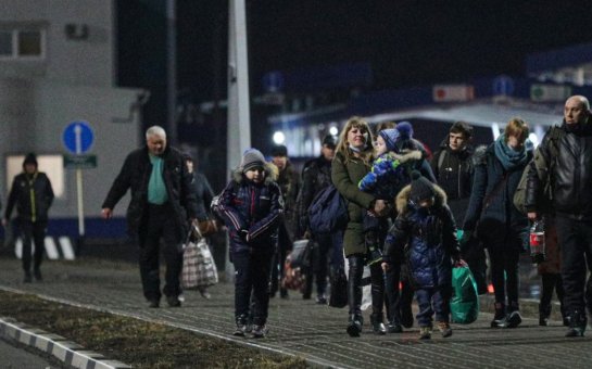 Ukrayna əhalisi Polşa, Rumıniya, Macarıstan və Slovakiyaya axışır