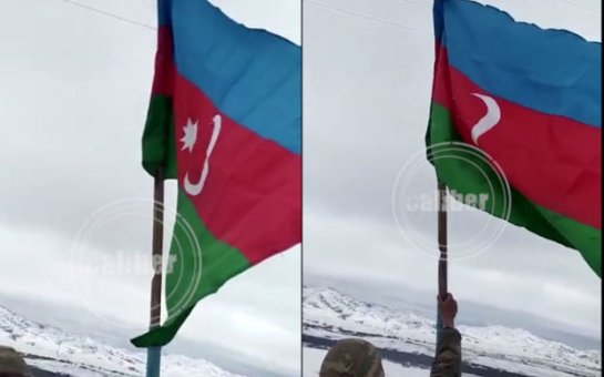 Fərruxa Azərbaycan bayrağı asılıb