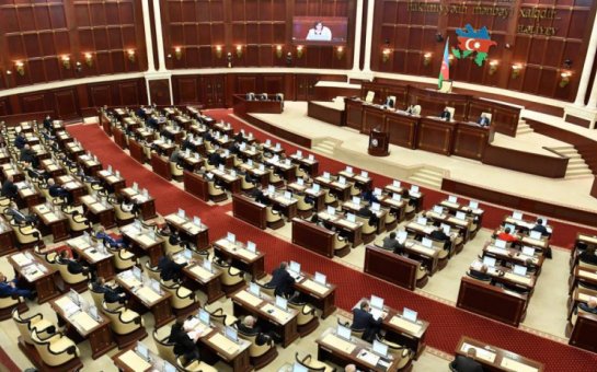 Daha 10 partiya “Siyasi partiyalar haqqında” yeni qanunla bağlı Milli Məclisə təklif verdi