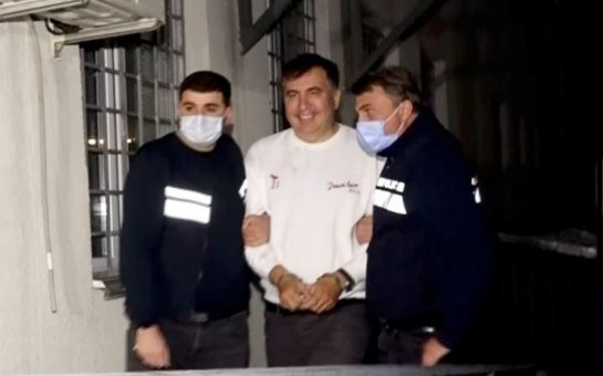 Saakaşvili ilə bağlı tibbi rəy: “10 diaqnoz məhbəslə ziddiyyət təşkil edir”