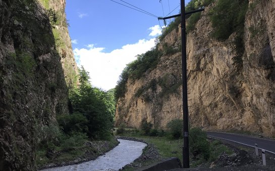 Keçmiş deputat nazirliyə müraciət etdi: “Kəlbəcərdə təbii abidə dağıdılır”