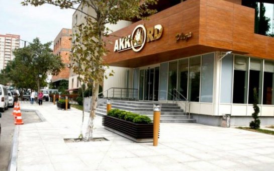 İflas ərəfəsində olan 