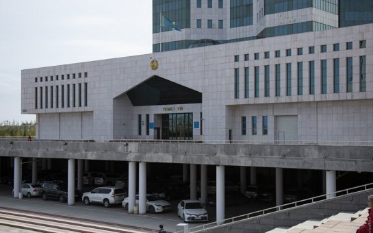 Qazaxıstan hökuməti istefa verib