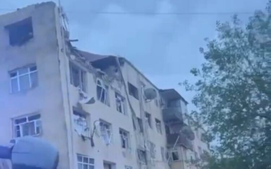 Biləsuvarda partlayan binanın dağıntılarından meyit çıxarılıb