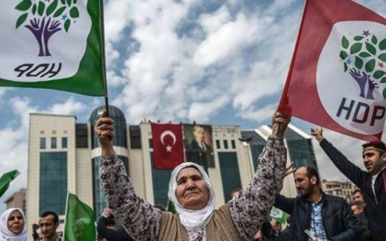 Milli Məclisdə HDP dəstəkçiləri barədə hüquq-mühafizə orqanlarına çağırış