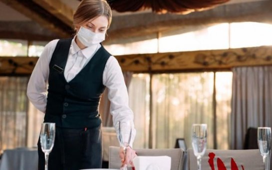 Restoranların xidmət haqqı tələsi: 25 faiz xidmət haqqı qanunidirmi?