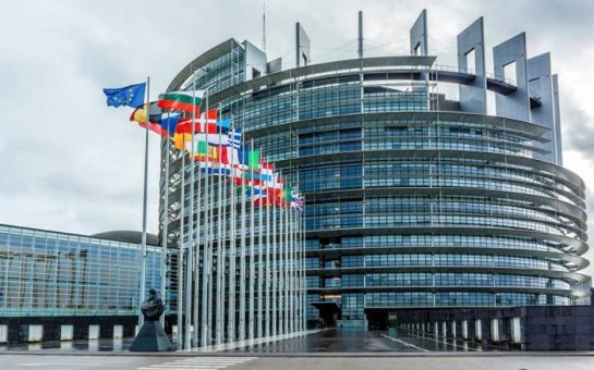 Avropa Parlamenti Azərbaycan rəsmilərinə sanksiyalar tətbiq etməyə çağırır